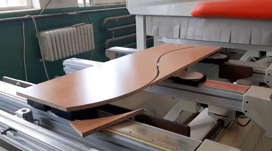 CNC bútorlap megmunkálás